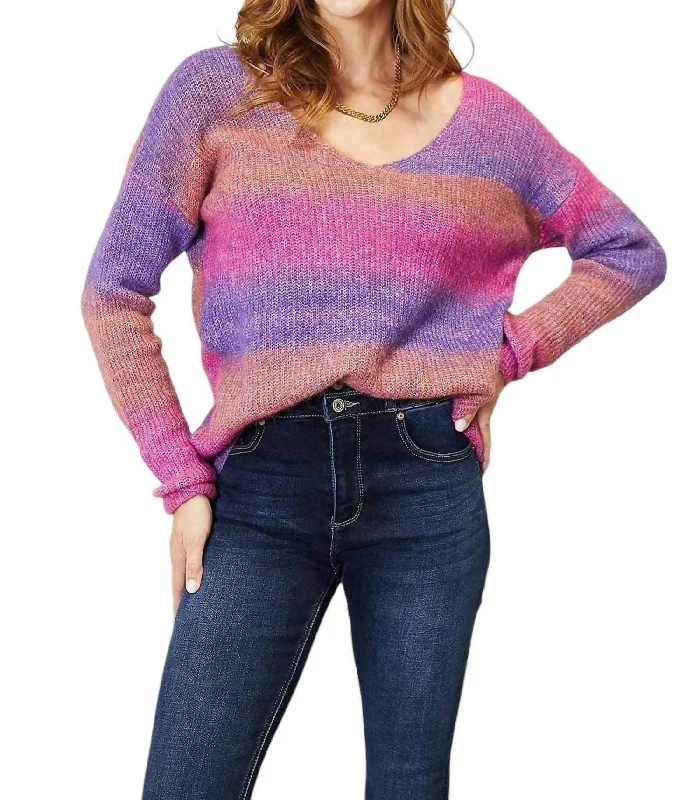 Chic Ribbed V-Neck Pullover Sweater In Purple